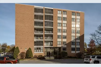 51 Melrose St #4D, Melrose, MA 02176 - Photo 1