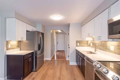 19 Hoyle #1, Norwood, MA 02062 - Photo 1