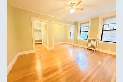 118 Riverway #6, Boston, MA 02215 - Photo 1