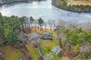 8 Shockley Dr, Lakeville, MA 02347 - Photo 1