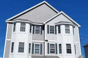 129 Manchester St, Lowell, MA 01852 - Photo 1