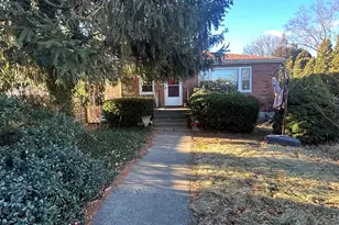 22 Norcross St, Arlington, MA 02474 - Photo 1