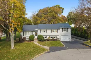 8 Mayflower Dr, Stoneham, MA 02180 - Photo 1