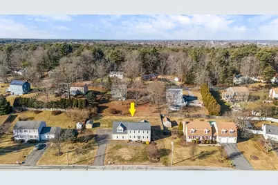 35 Nelson Dr, Bridgewater, MA 02324 - Photo 1