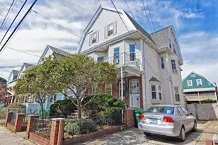 17 Princeton St, Medford, MA 02155 - Photo 1