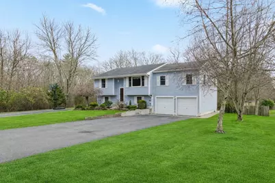 377 Read St, Seekonk, MA 02771 - Photo 1