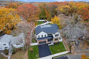 16 Dorcar Rd, Newton, MA 02467 - Photo 1