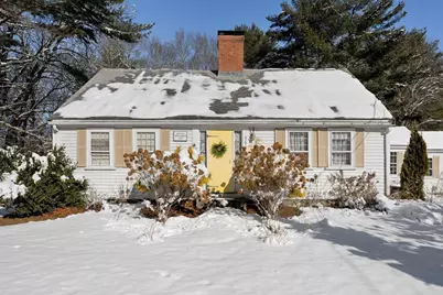 561 Circuit Street, Hanover, MA 02339 - Photo 1