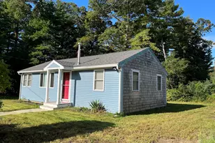 42 Union Park St, Hanson, MA 02341 - Photo 1