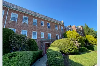 39 Commonwealth Ave #31, Newton, MA 02467 - Photo 1