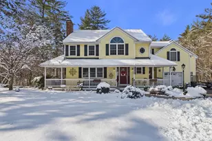 23 Elmwood Dr, Berkley, MA 02779 - Photo 1