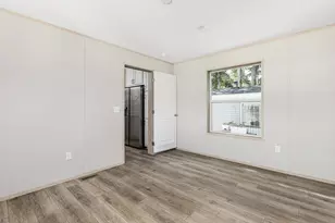 460 Collins St, Attleboro, MA 02703 - Photo 18