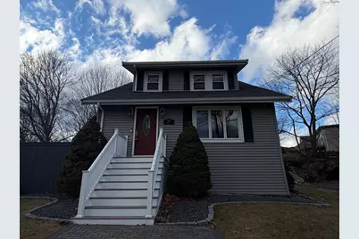 27 Park Street, Saugus, MA 01906 - Photo 1
