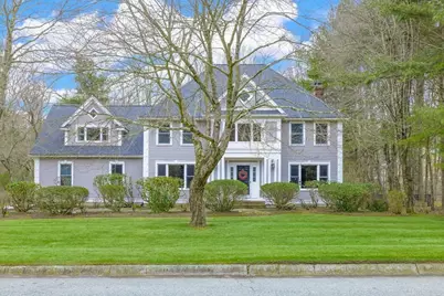 8 Woodhaven Drive, Franklin, MA 02038 - Photo 1