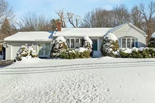 1573 Bridge St, Dracut, MA 01826 - Photo 1