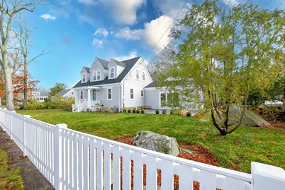 3 Pleasant Street, Marion, MA 02738 - Photo 1