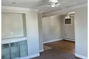 22 Roundy St, Beverly, MA 01915 - Photo 1