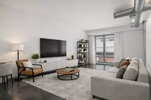 9 Medford St, Somerville, MA 02143 - Photo 1