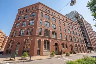 35 Channel Center St, Boston, MA 02210 - Photo 1