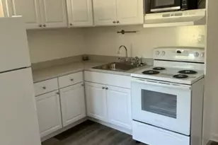 87 N High, Derry, NH 03038 - Photo 1