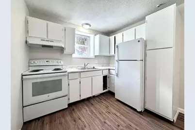 50-58 Walnut St #B2, Waltham, MA 02453 - Photo 1