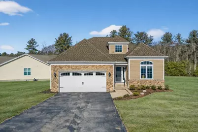 2 Sequoia Dr #2, Methuen, MA 01844 - Photo 1