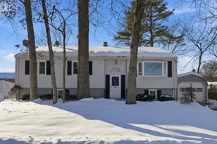 86 Wildwood Ave, Springfield, MA 01118 - Photo 1
