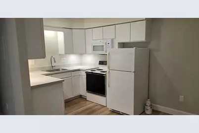 284 N Main St #1, Mansfield, MA 02048 - Photo 1