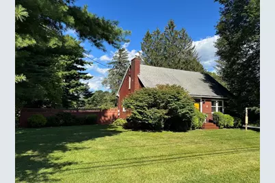 607 Crane Ave, Pittsfield, MA 01201 - Photo 1