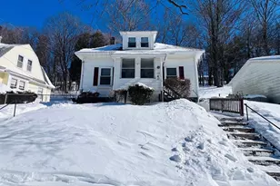 118 Beaconsfield Rd, Worcester, MA 01602 - Photo 1