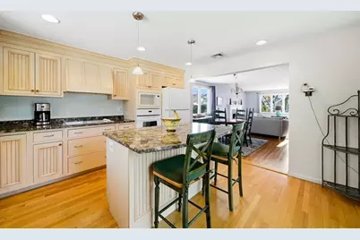 12 Elwern Rd, Arlington, MA 02474 - Photo 1