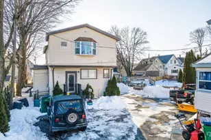 10 Pond St, Lynn, MA 01904 - Photo 1