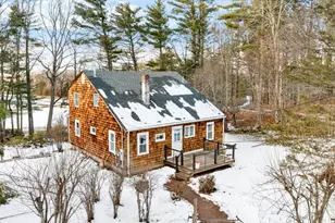 24 Lufkin St, Essex, MA 01929 - Photo 1