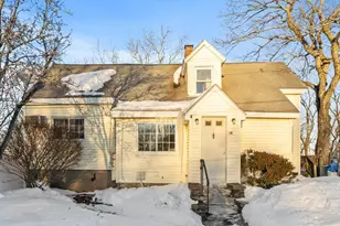 10 Fairview Rd, Peabody, MA 01960 - Photo 1