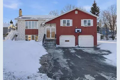 39 Swan Ave, Methuen, MA 01844 - Photo 1