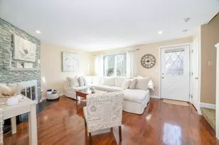 37 Scotty Hollow Dr, Chelmsford, MA 01863 - Photo 1