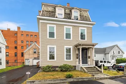 10 Sycamore St #3, Worcester, MA 01608 - Photo 1