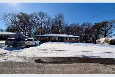 133 Ardsley Circle, Brockton, MA 02302 - Photo 1