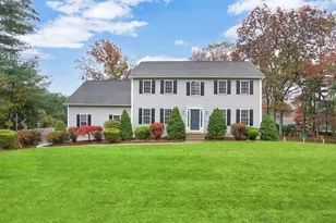 4 Pioneer Dr, Palmer, MA 01069 - Photo 1