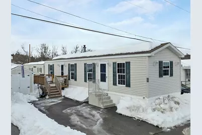 66 Brookwood, Salem, NH 03079 - Photo 1