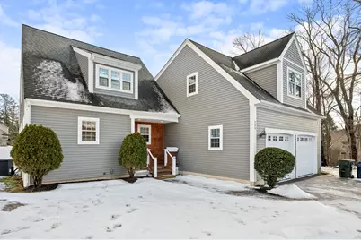 239 Reservoir St, Marlborough, MA 01752 - Photo 1