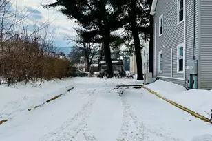 6 Oakdale Pl, Easthampton, MA 01027 - Photo 4