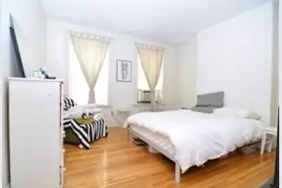 8 Fayette St #4L, Boston, MA 02116 - Photo 1