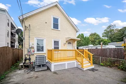 20 Murray St, Lynn, MA 01905 - Photo 1