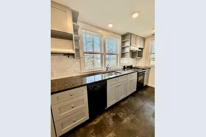 144 Robbins St #4, Waltham, MA 02453 - Photo 1