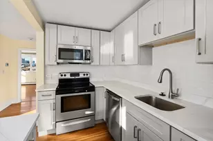 79 Thomas Pk, Boston, MA 02127 - Photo 1