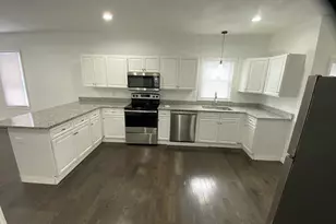 25 Wayne, Worcester, MA 01603 - Photo 1