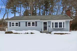 4 Charlemont Ct, Chelmsford, MA 01863 - Photo 1
