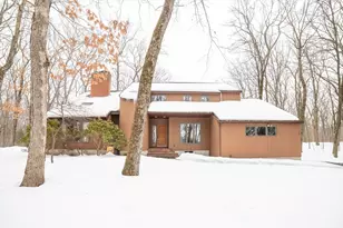 160 Floral St, Shrewsbury, MA 01545 - Photo 1