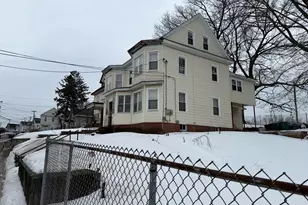 39 Moore, Lowell, MA 01852 - Photo 1